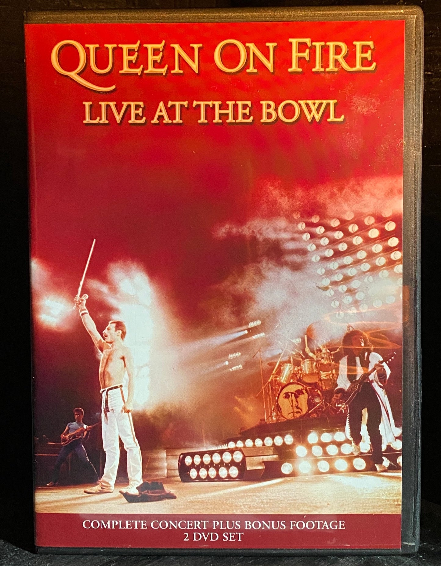 Queen - On Fire Live at the Bowl