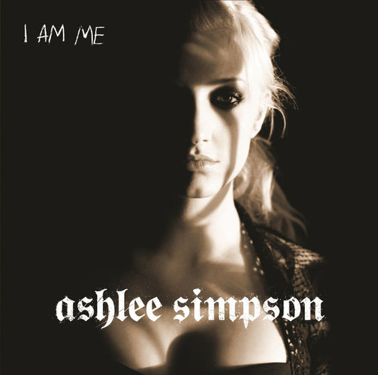 Ashlee Simpson : I Am Me (CD, Album)