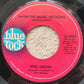 Otis Leavill : When The Music Grooves / Let Her Love Me (7", Sty)